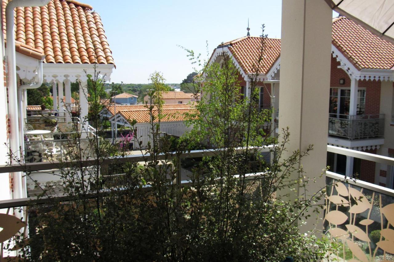 Appartement 42M² - 1 Chambre 2 Personnes A Pornic Exterior photo